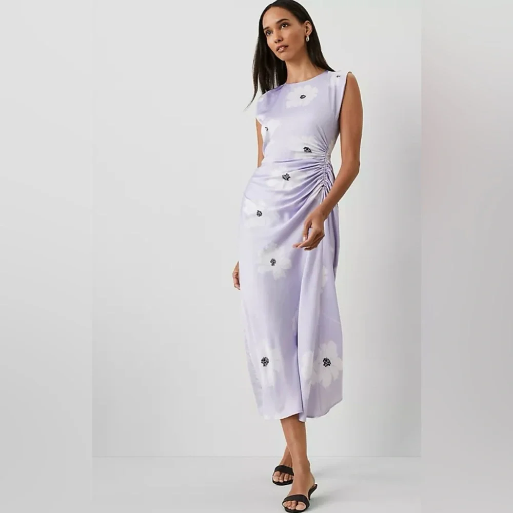 NWT Ann Taylor Floral Ruched Flare Dress - Picture 2 of 10